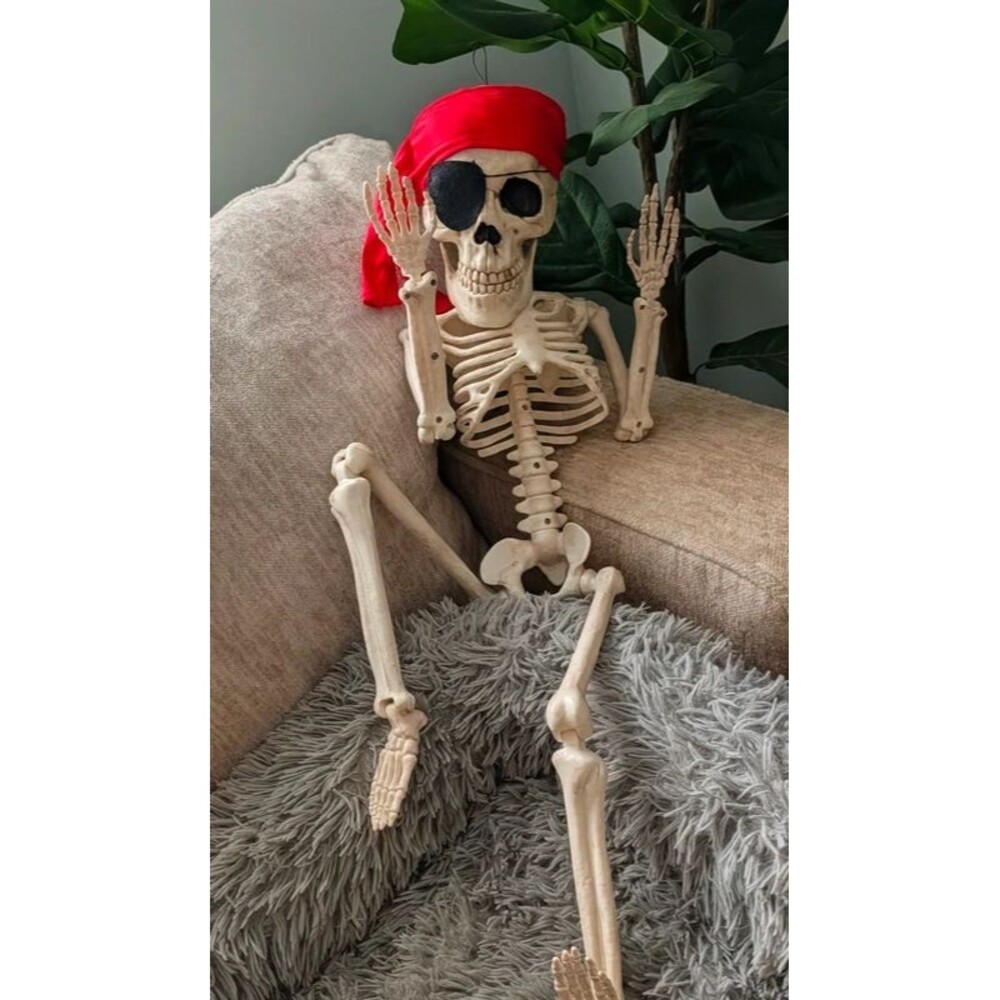 Life Size Posable Pirate Skeleton Halloween Decor 3ft